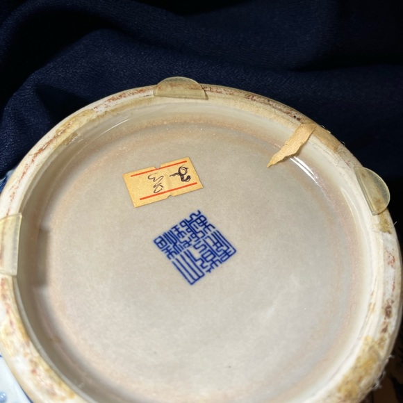 Vintage blue white double Gourd vase - Picture 8 of 8